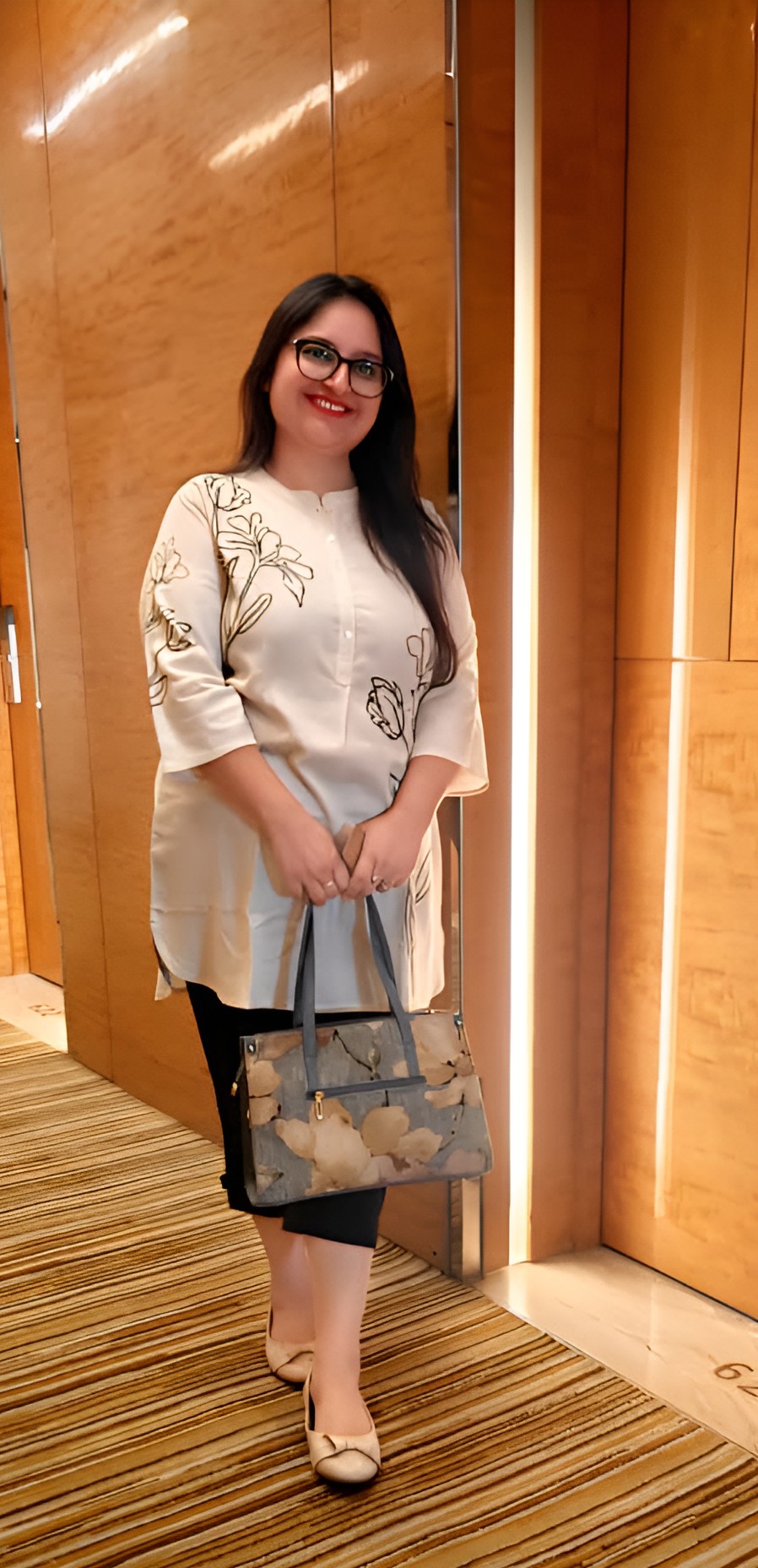 Kirtika, the artist behind Kagaz Karigari